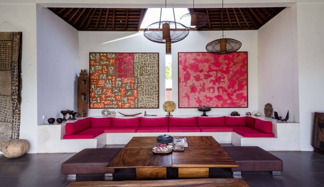 Rent a Luxury Villa in Bali Close to the Beach, Bali Villa 2035