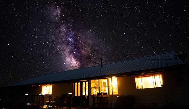 Rent a ranch, Private 30 acres and 4,300 sq ft home