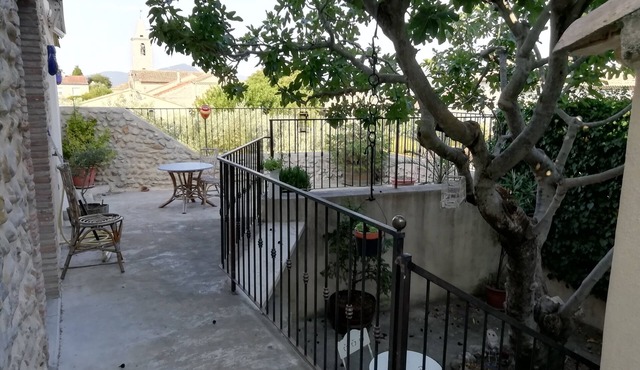 Rent by the week for 2 people village house