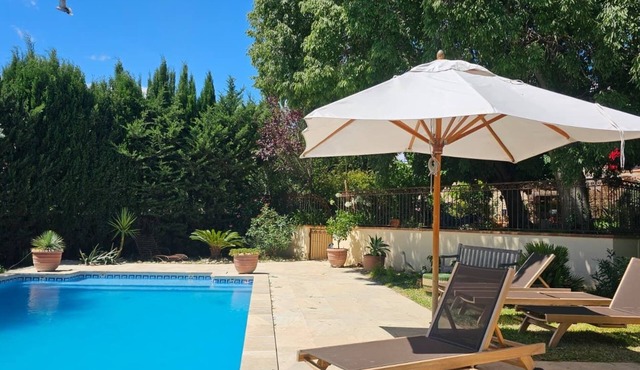 Rent Charming Catalan farmhouse between Sea and Mountains