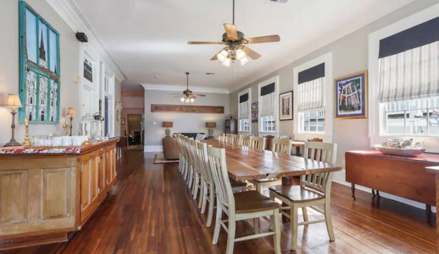 Rent entire top-rated, 9 BR Bed & Breakfast with pool - walk to French Quarter