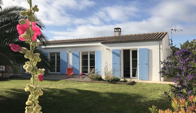 Rent in Oléron-La Brée house 8 pers, classified 4*, quiet, near beach & shops