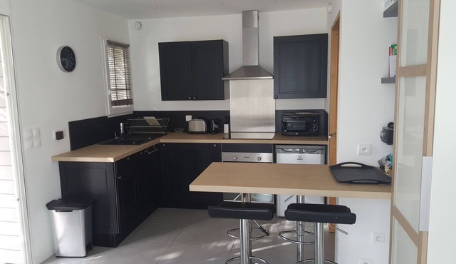 Rent Independent modern studio with garden