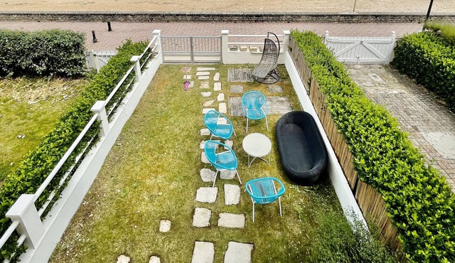Rent magnificent House Front de Mer - 10 beds - Saint-Aubin-sur-Mer