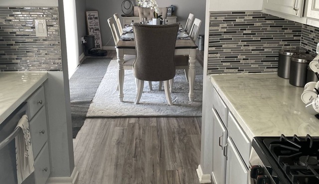 Rent, Relax , Enjoy & Return Absolutely No Smoking In The Home!!!!