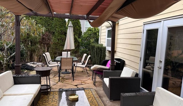 “Rent the Comfort: Cozy Home near School, Hospital & Healthcare”