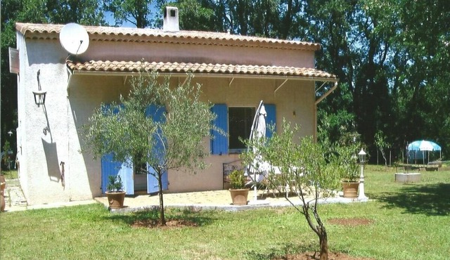 RENT VILLA CHARM OF PROVENCE 400 to 500 € per week