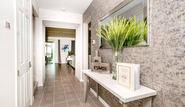 Rent Your Dream Holiday Home in One of Orlando's most Exclusive Resorts