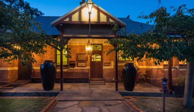 Rent your own Hotel in the Victorian Goldfields