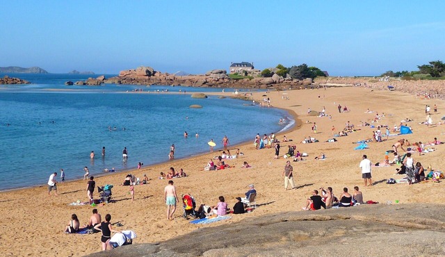 Rental 10 pers Côtes de Granit Rose near TREGASTEL, PERROS GUIREC