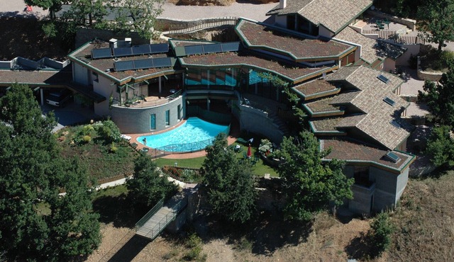 Rental, 5 stars, near the famous viaduc de Millau