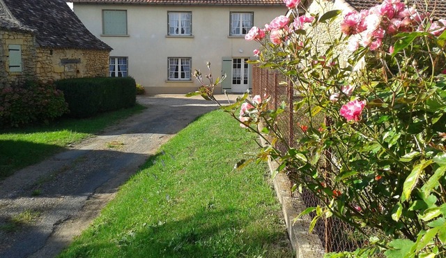 Rental Gite de Bazeille 3 stars in St-Avit-Sénieur calm and relaxing