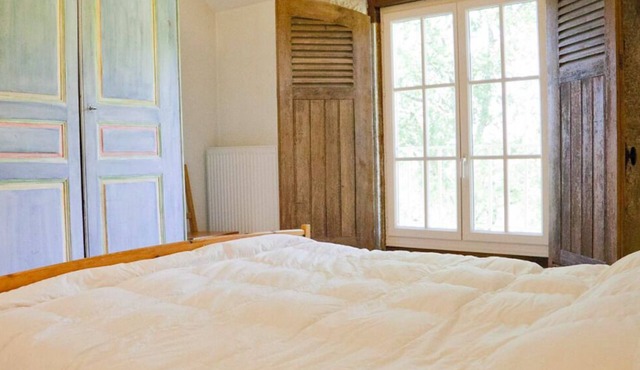 Rental-Gîte La Botte-Designer-Park view-Ensuite with Bath