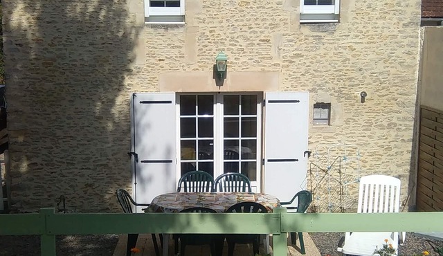 Rental House 3KM from D-Day beaches ARROMANCHES. RYES 6km BAYEUX