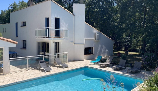 Rental house for 10 people. Mireval-Lauragais