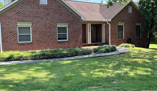 Rental in Great West Knoxville Neighborhood