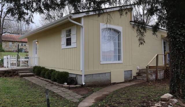 Rental in the Heart of Jasper