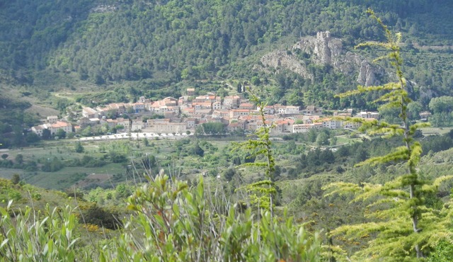 RENTAL PADERN CORBIERES CATHARE AUDE VERDOUBLE CUCUGNAN MER