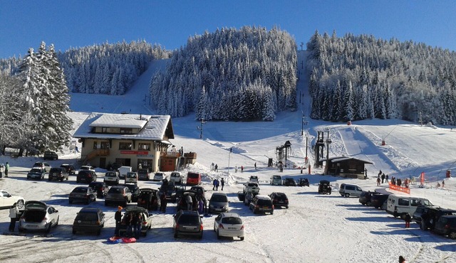 Rental ski slopes face top swore Bellefontaine Park