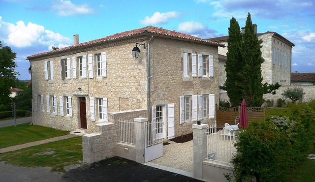 Rental Stone House Tournecoupe Gers Lomagne 7 people heated pool
