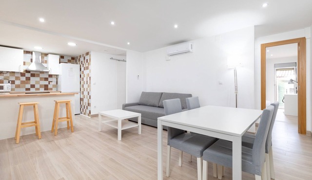 Rental unit in València · ★4.45 · 3 bedrooms · 4 beds · 1 bath