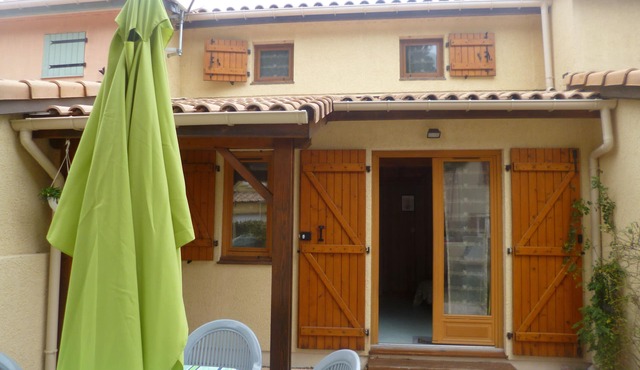 Rental villa 800 meters from the beach in St Pierre la Mer