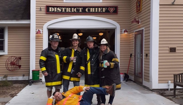 Replica firehouse with large game room, close to hiking and skiing