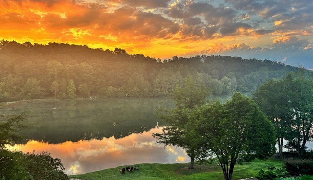 Reserve TOQUA COVES Family Friendly Lake Access Two Decks Sleeps 6+