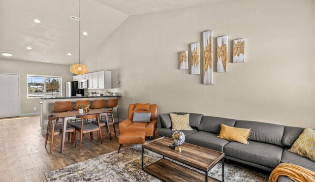 Reservoir Retreat: Family Friendly Vacation Spot