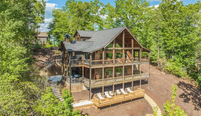 Reset Ridge - Mountain view, hot tub, fire pit