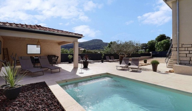 Résidence Oléa, rental with table soccer and ping pong! Ideal for families.