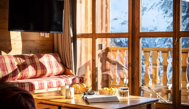 Residence Les Balcons de La Rosière * - 8 Room Duplex Apartment 14/16 People Prestige