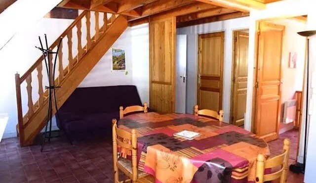 Residence Casino - Mansard apartment, 6 beds with mezzanine near the center of Barèges