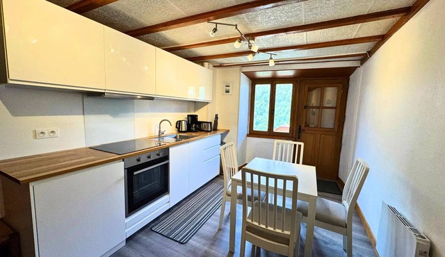 Residence Clochette - House renovated on 2 floors exposed West