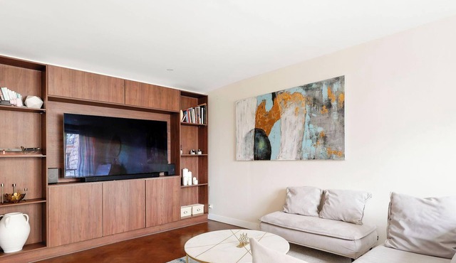 Residence d Exception Avenue Colombier Bernard