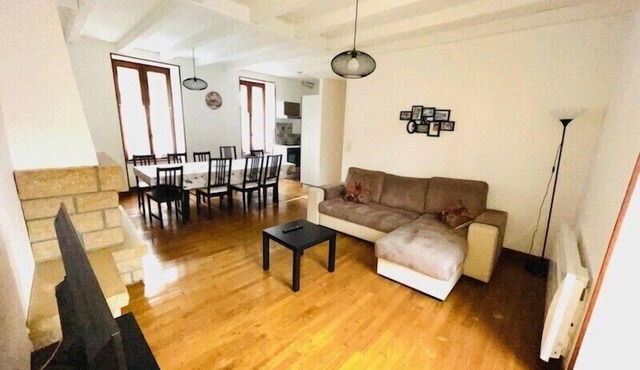 Residence daisies N 3