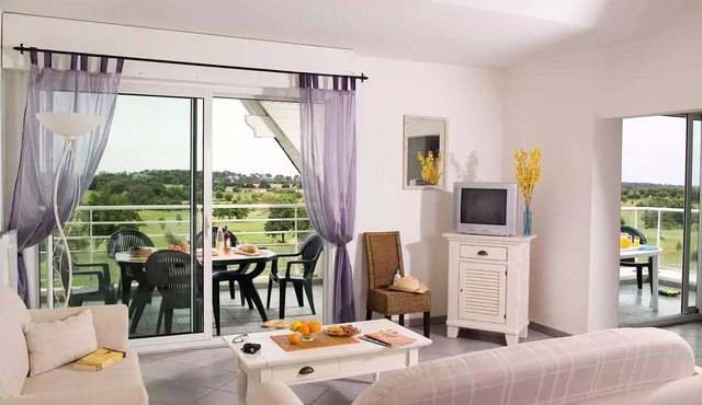 Residence Le Domaine des Fontenelles - 3 Rooms 4/6 People