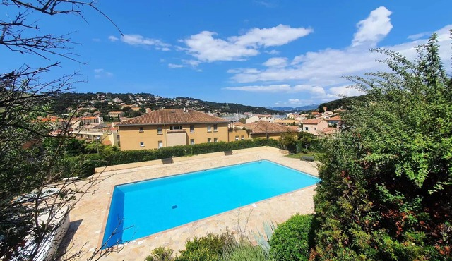 Residence Les Giroflées - New apartment, residence with swimming pool in Saint Mandrier village