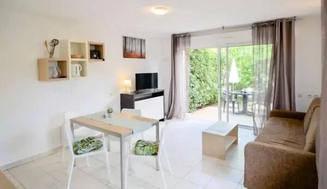 Residence Le Château de Jouarres * - Large Studio Cabin 2 People