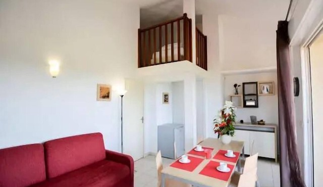 Residence Le Château de Jouarres * - 4 room duplex apartment for 8 people