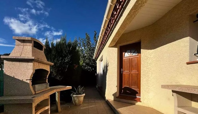 Residence Maison Des Kermes - Houses & Villas for 8 People