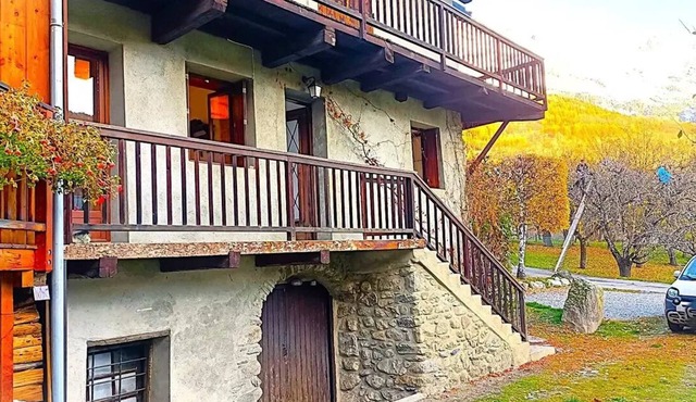 Residence Maison Pelmou-pelvoux - Nice T3 apartment in country house for 6 people with balcony.