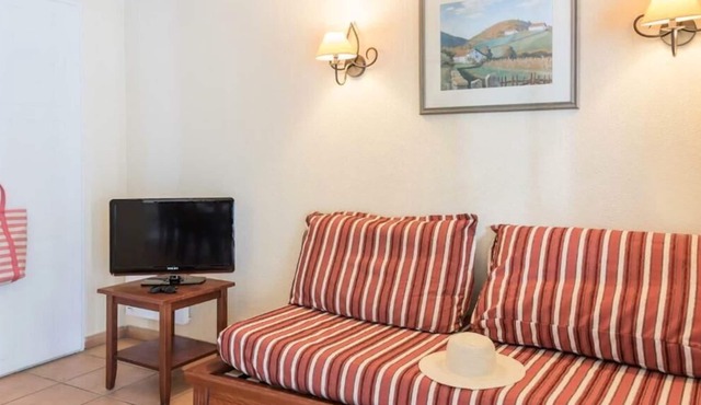 Residence Pierre & Vacances Le Parc d'Arradoy*** - Standard Studio 4/5 People