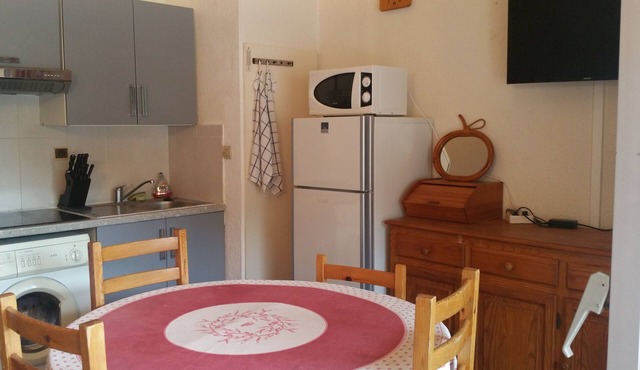Residence Provençale Pool Parking WIFI 2 kms Sea Villeneuve Loubet 3 Rooms