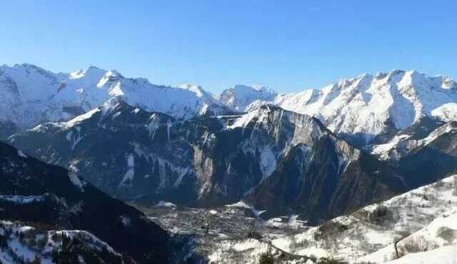 Residence View And Sun - APARTMENT ALPE DHUEZ QUARTIER PASSEAU