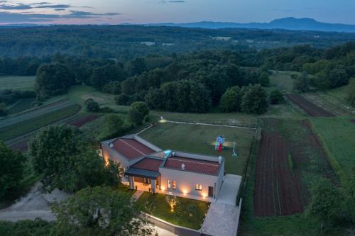 Residence Villa Manuela - Batlug