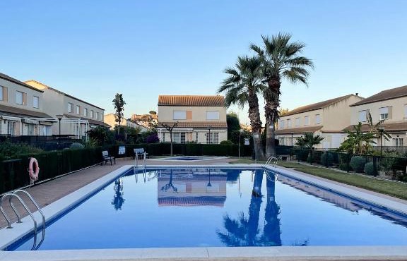 Residencial Nova Oropesa ref 016