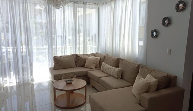 Residencial Oasis Torre Alta