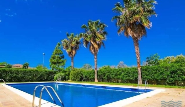 RESIDENTIAL LOS RISCOS APARTBEACH