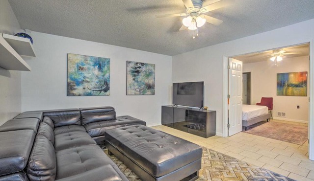 Residential Retreat about 18 Mi to Downtown ATL!